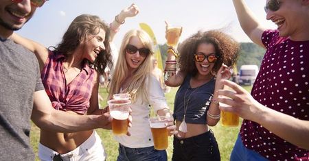 Trzeźwobus rusza na polskie festiwale