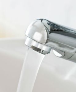 Wrocław: potężna awaria wodociągowa. Duża część miasta bez wody