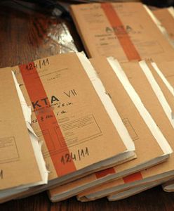 Radny z Dolnego Śląska z zarzutami nękania. Grozi mu do 10 lat więzienia
