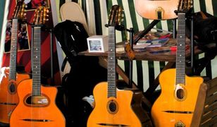 Nietypowe przestępstwo. Złodziej włamał się do sklepu, bo chciał pograć na gitarze