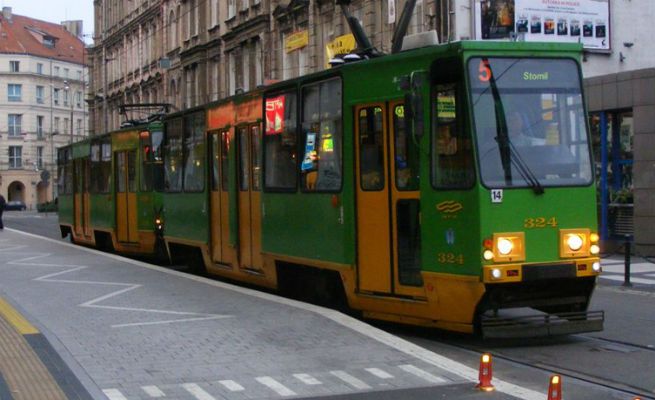 MPK w Sylwestra i Nowy Rok - jak będą kursować autobusy i tramwaje?