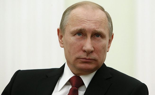 Putin: na Ukrainie nie ma już walk ani ofiar, choć sytuacja złożona