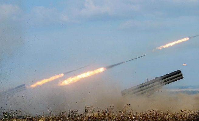 Ukraińska armia wycofuje wyrzutnie rakietowe "Uragan" z linii walk