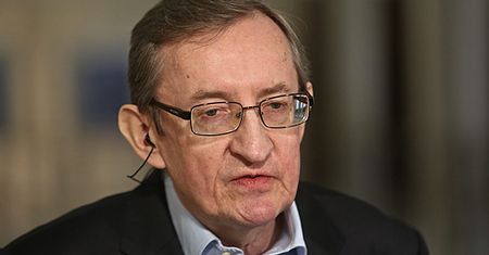 Senator PO poręczył za podejrzewanego o korupcję Józefa Piniora