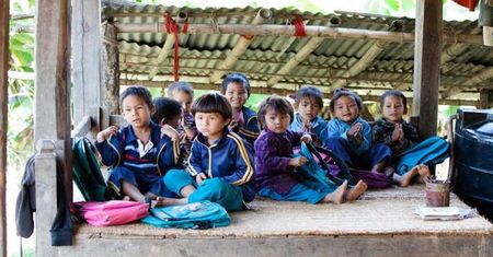 Polacy wybudowali w nepalskim Dumre szkołę. Jesienią z pomocą pojedzie tam lekarka z Pomorza