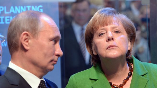 Władimir Putin i Angela Merkel