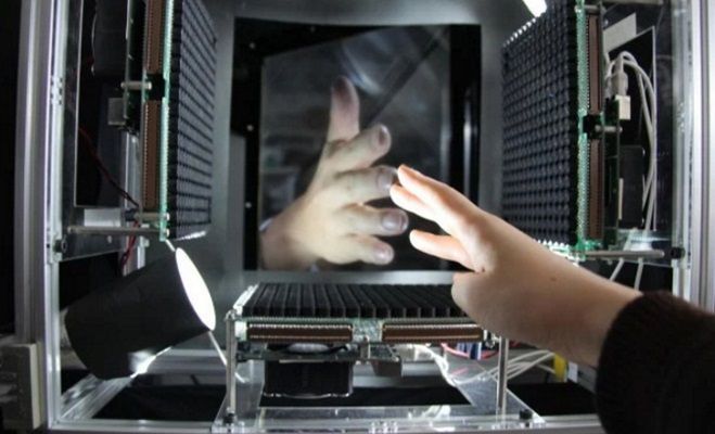 HaptoClone - hologram, którego możesz dotknąć