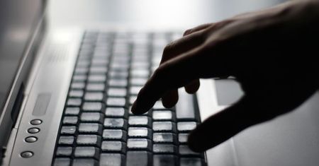 Wyciekły dane z kilkunastu tysięcy CV. Już nimi handlują