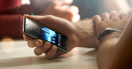 Jak często zerkasz na telefon? Myślisz, że rzadziej od innych?