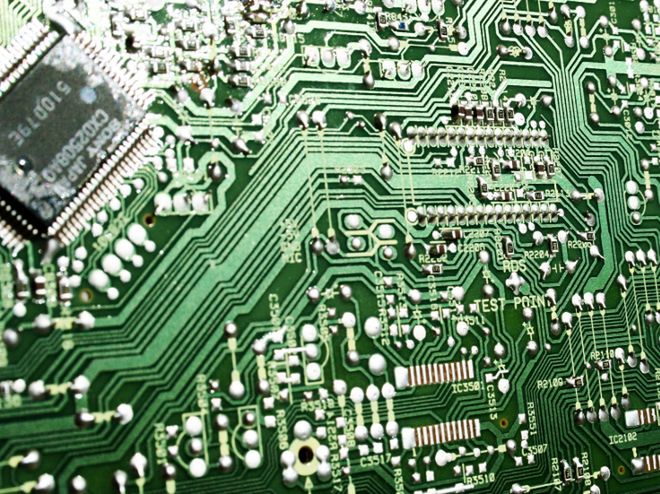 Podrabiana elektronika z Chin w uzbrojeniu USA