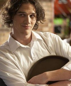 Można zarobić 15 tys. GBP. U królowej!