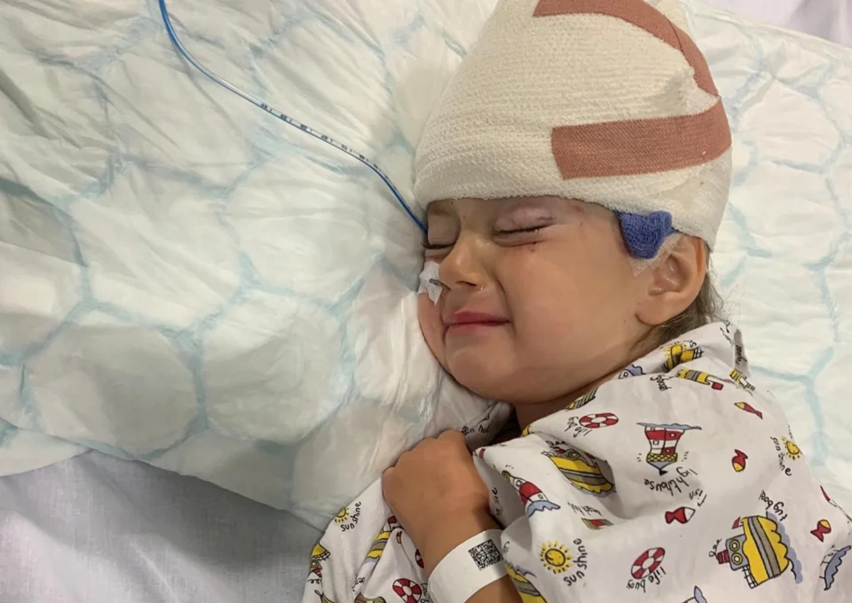 Peggy musiała także przejść przez trwającą 9,5 godziny operację 