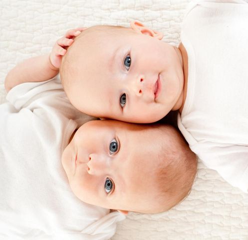 Ciąża bliźniacza to najczęściej występująca ciąża mnoga
