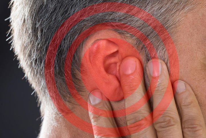 Zapalenie ucha środkowego jest stosunkowo częstą chorobą rozpoznawaną zarówno u dzieci, jak i osób dorosłych.