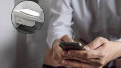 Niezdrowy nawyk w toalecie. Pomóc może specjalny rodzaj muszli klozetowej