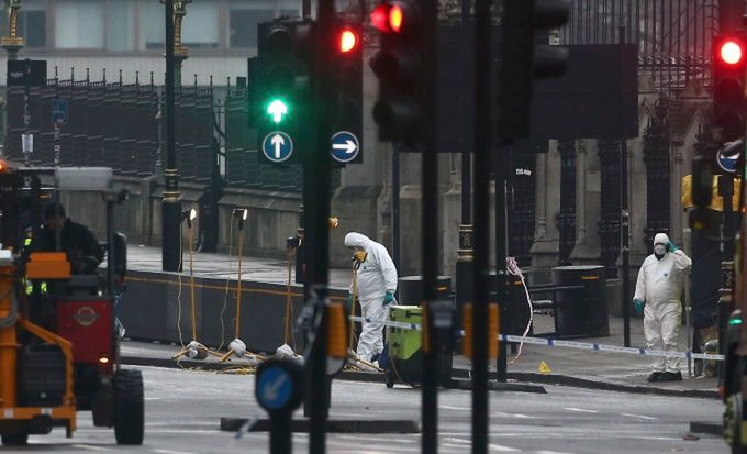 Birmingham: policja zatrzymała trzy osoby po zamachu w Londynie