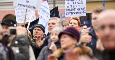 KOD: strajk obywatelski ma być ruchem konsolidującym