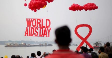 O HIV dowiadują się w Polsce 3 osoby dziennie