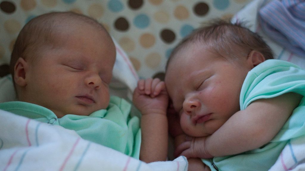 Poród bliźniąt