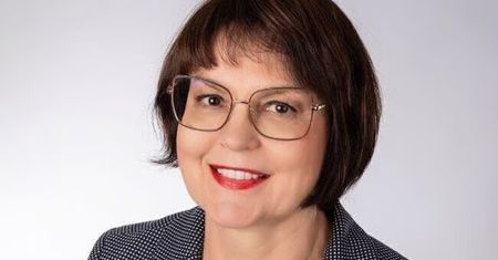 Prof. Elżbieta Łuczyńska zachorowała na raka trzustki. Taki był pierwszy objaw
