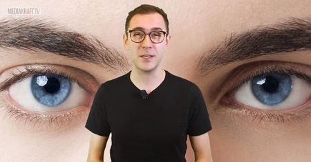 Dlaczego niektórzy mają dwukolorowe oczy? (WIDEO)
