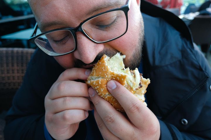 Burger Drwala znów zawitał w menu. Taki skład ma kultowa kanapka