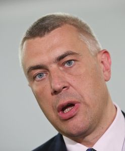 Roman Giertych na Twitterze o wypadku Beaty Szydło: seria zamachów na rząd