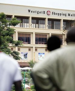 Dramat zakładników w centrum handlowym w Nairobi trwa