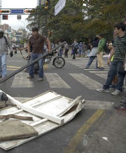 Wenezuela: opozycja stawia barykady na ulicach Caracas