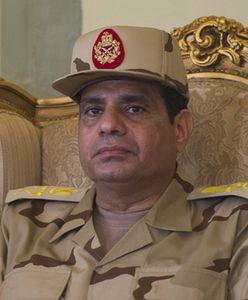 Generał Sisi, który obalił prezydenta Egiptu Mohammeda Mursiego, awansowany na marszałka