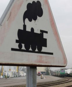 Kolizja pociągu z samochodem we Francji - 4 zabitych