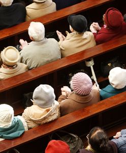 Sonda WP.PL: Czy w wakacje kościoły pustoszeją?