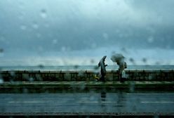 Jedna osoba nie żyje, trzy zaginęły z powodu burz na południu Feancji