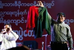 Birma: blisko 50 tys. dolarów za sweter wydziergany przez Aung San Suu Kyi