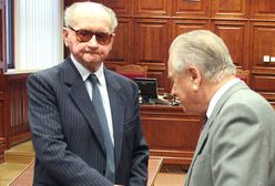 "Odebrać Kiszczakowi i Jaruzelskiemu stopnie generalskie"