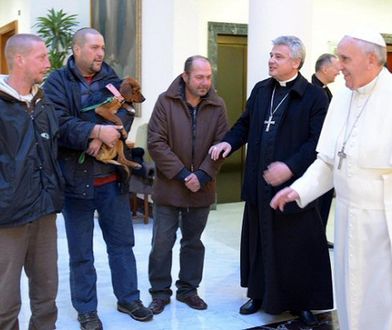 "L'Osservatore Romano": bezdomny Polak, Słowak i Czech u papieża Franciszka