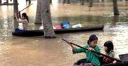 17 ofiar śmiertelnych powodzi w Kambodży, ewakuowano tysiące osób