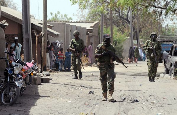 Samobójczy zamach na kościół w Nigerii - sześć ofiar śmiertelnych