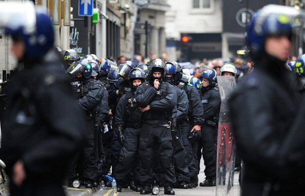 Policja zatrzymała w Londynie 32 osoby podczas protestów przeciw G8