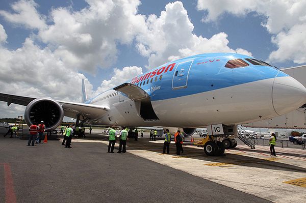 Dreamliner musiał zawrócić z trasy z powodu problemów technicznych