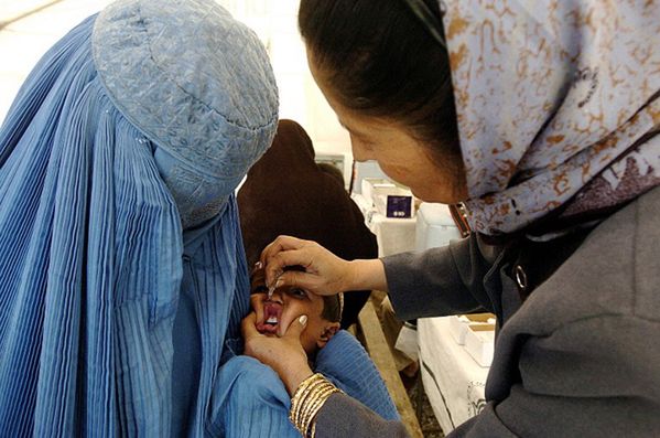 Sześcioro pracowników kampanii szczepień na polio zastrzelonych w Pakistanie