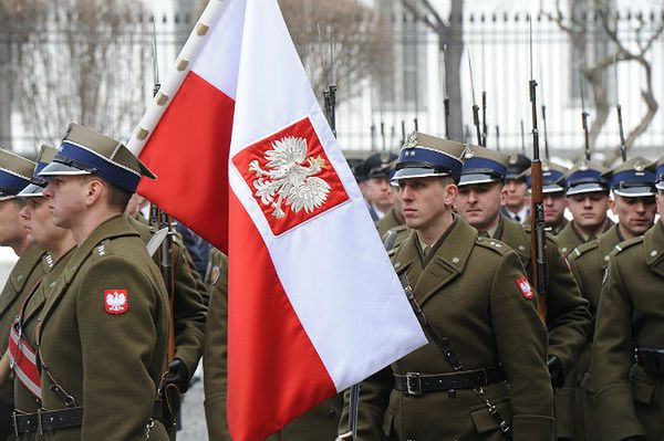 Minister obrony awansował siedmiu członków WiN