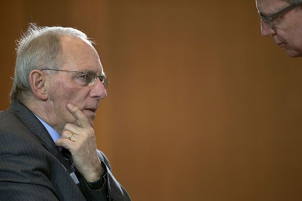 Minister Schaeuble apeluje do Włochów: utwórzcie stabilny rząd