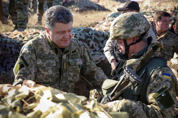 Zmiana świąt na Ukrainie. Poroszenko zlikwidował jedno, ustanowił inne