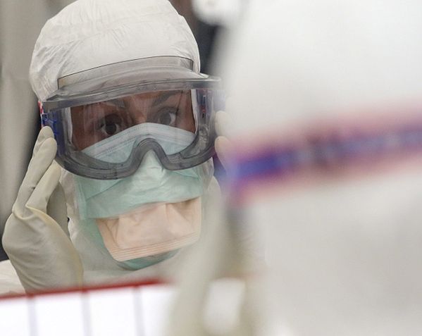 Laurent Fabius: UE mianuje koordynatora ds. walki z ebolą