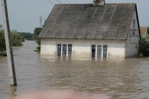 Polska poważnie zagrożona powodzią! Rząd w gotowości