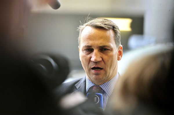 Radosław Sikorski: Putin chce odbudować dawne wpływy Rosji