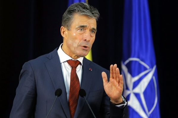 Szef NATO: brak dowodów na wycofywanie wojsk z granicy z Ukrainą