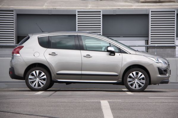 Peugeot 3008 Style 1.6 e-Hdi 115 KM: francuski styl