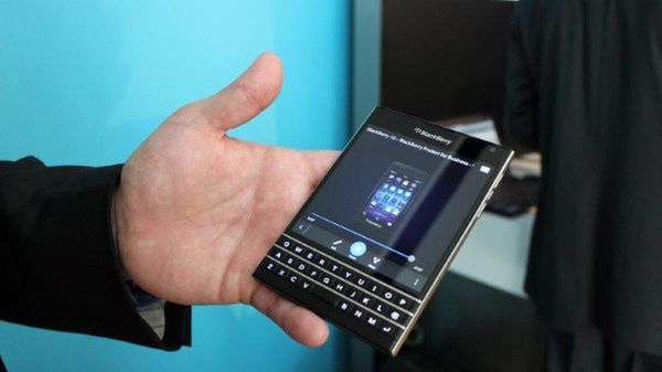 Nieoficjalna specyfikacja kwadratowego smartfonu Blackberry
